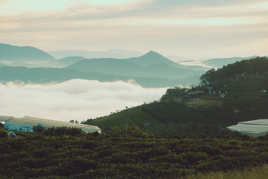 langbiang mountain clouds