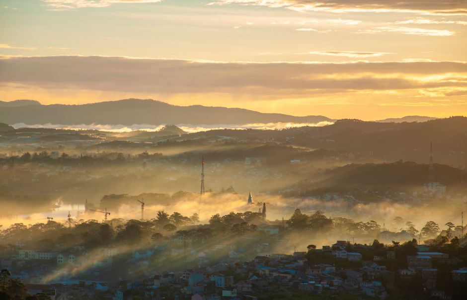 langbiang mountain sunrise